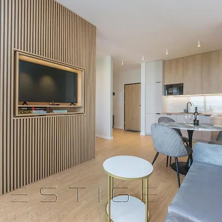 Prestige Modern Tower グディニャ