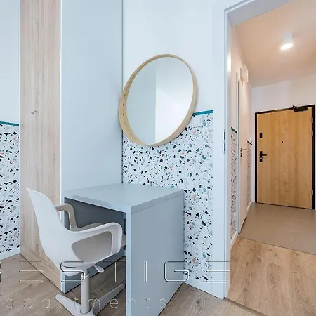 Prestige Modern Tower アパート *