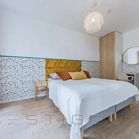 Prestige Modern Tower Apartment Gdynia